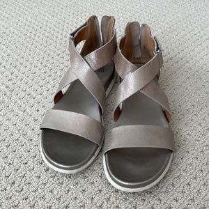 Beautiful, Sofft Landry sandals that are extremely comfortable and cute!